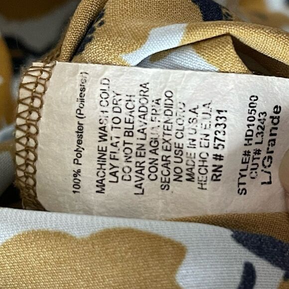 Le Lis Floral Print Silky Slip Dress - Picture 10 of 11